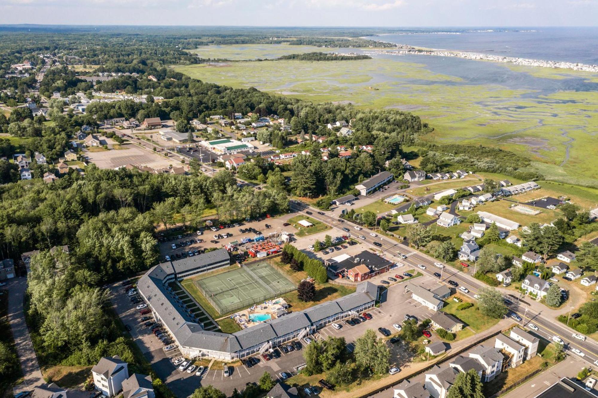 Nautical Mile Resort Wells Zewnętrze zdjęcie